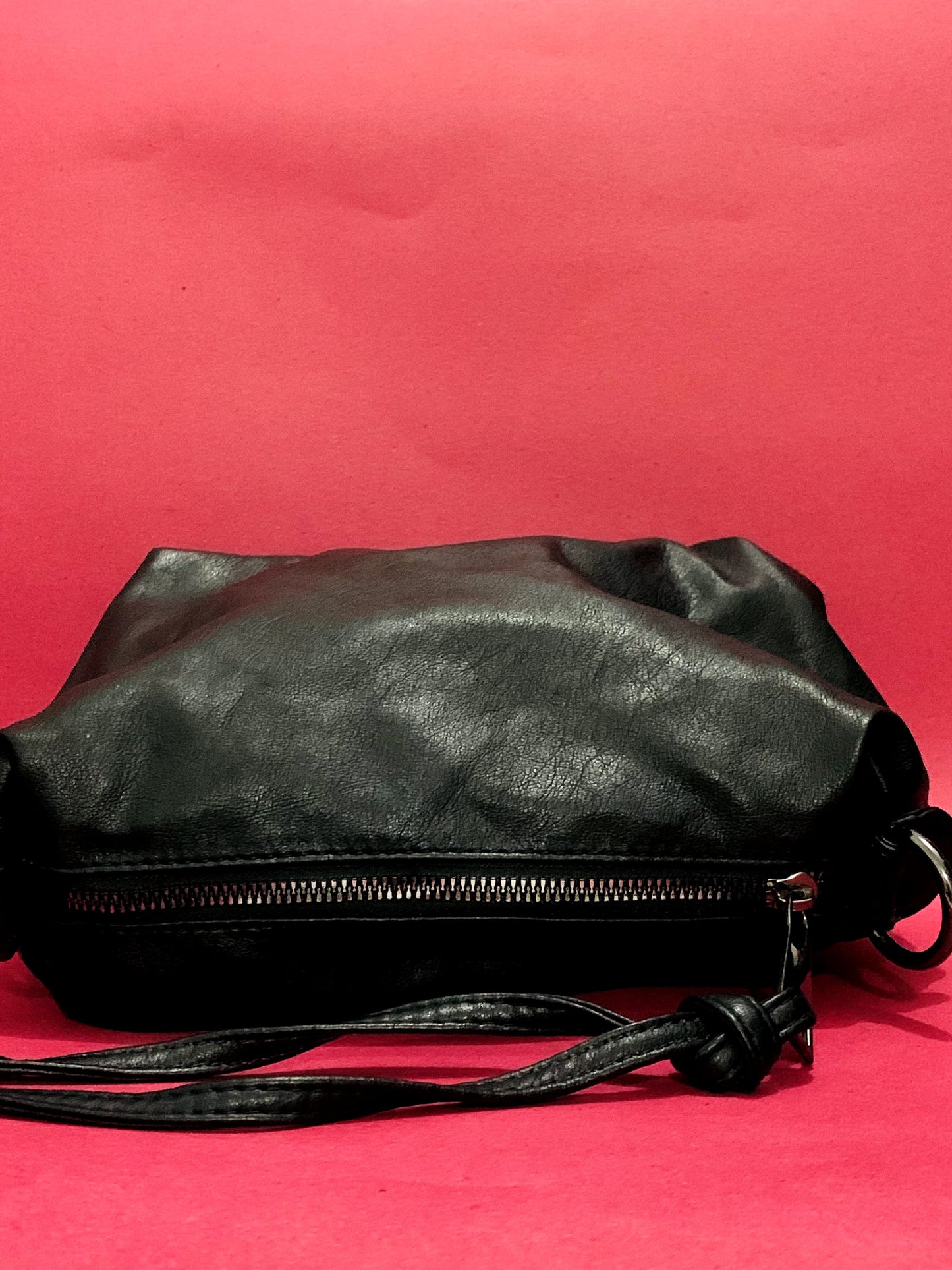POUCH