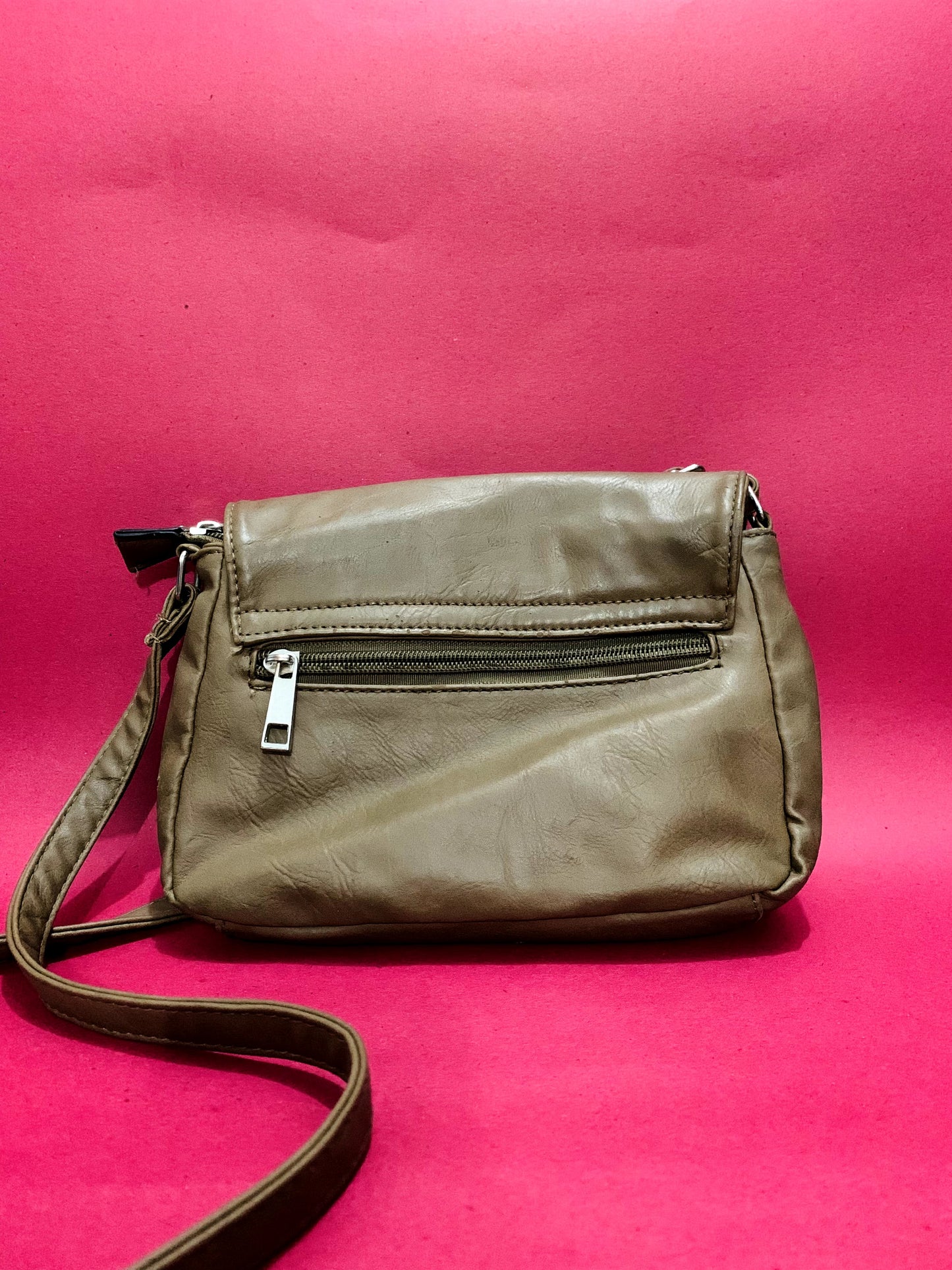 CROSS BODY BAG