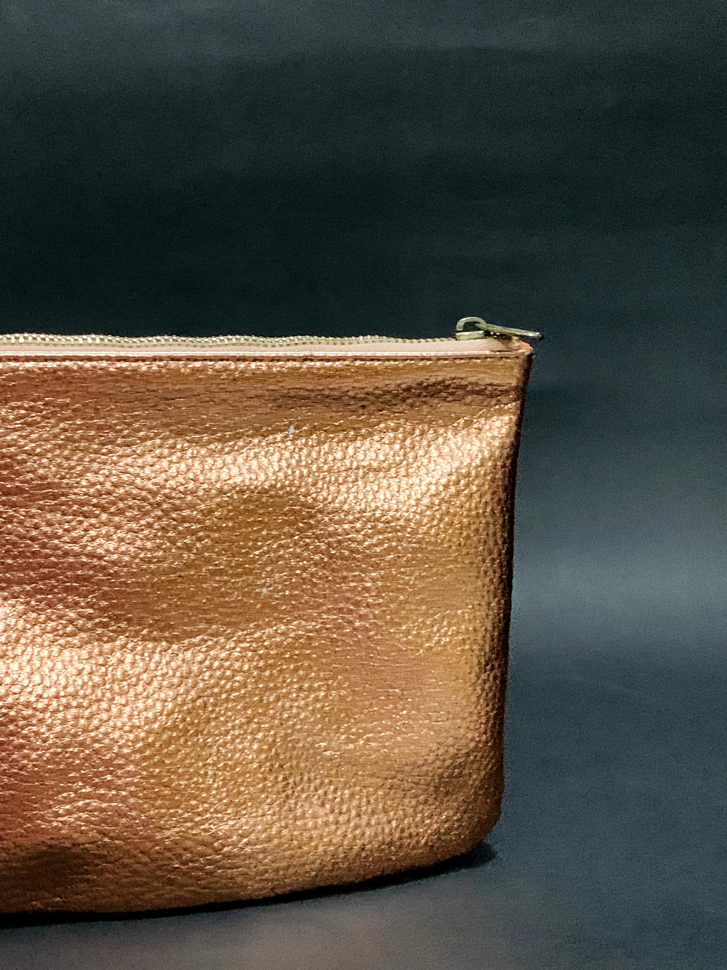 POUCH
