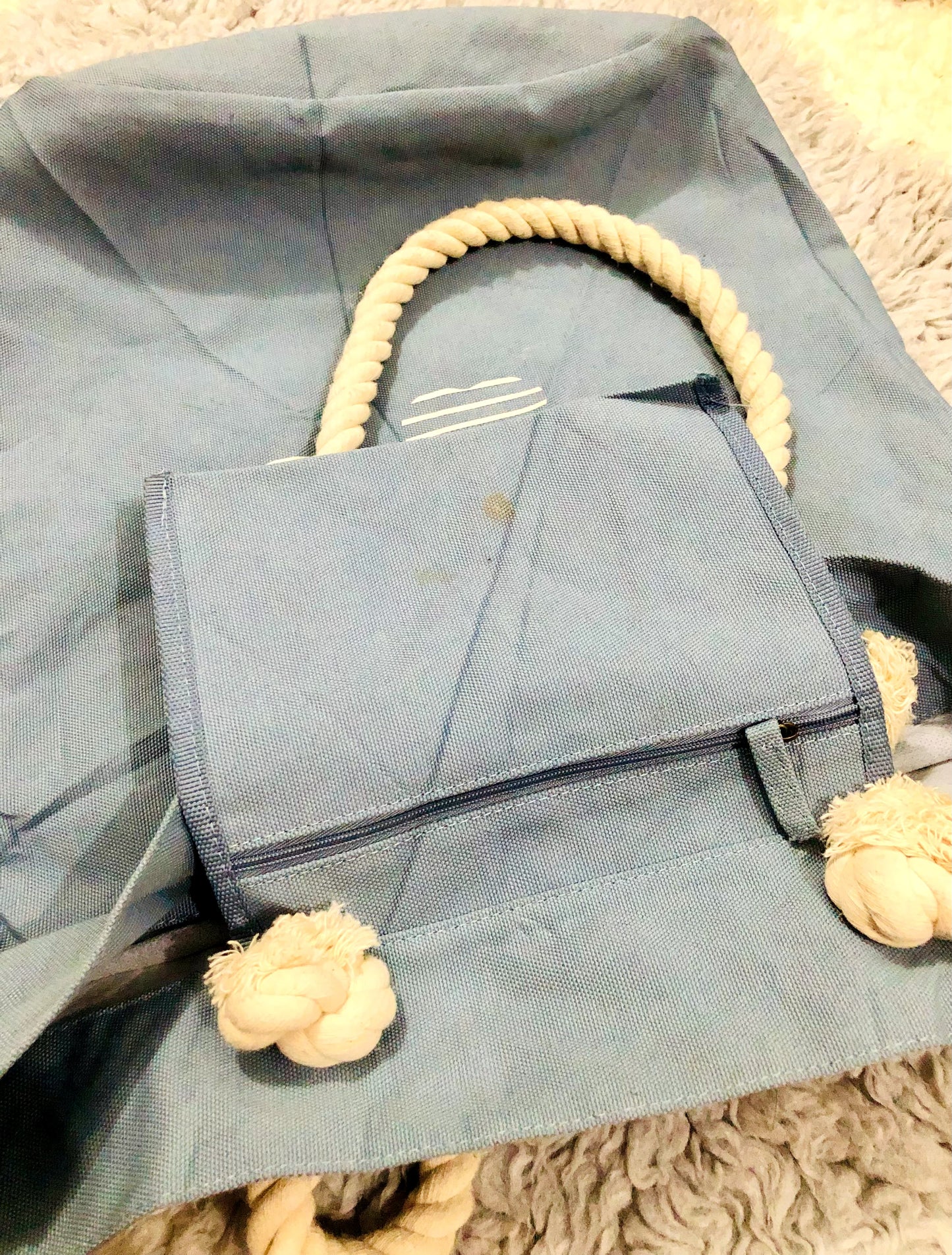 SHOULDER BAG
