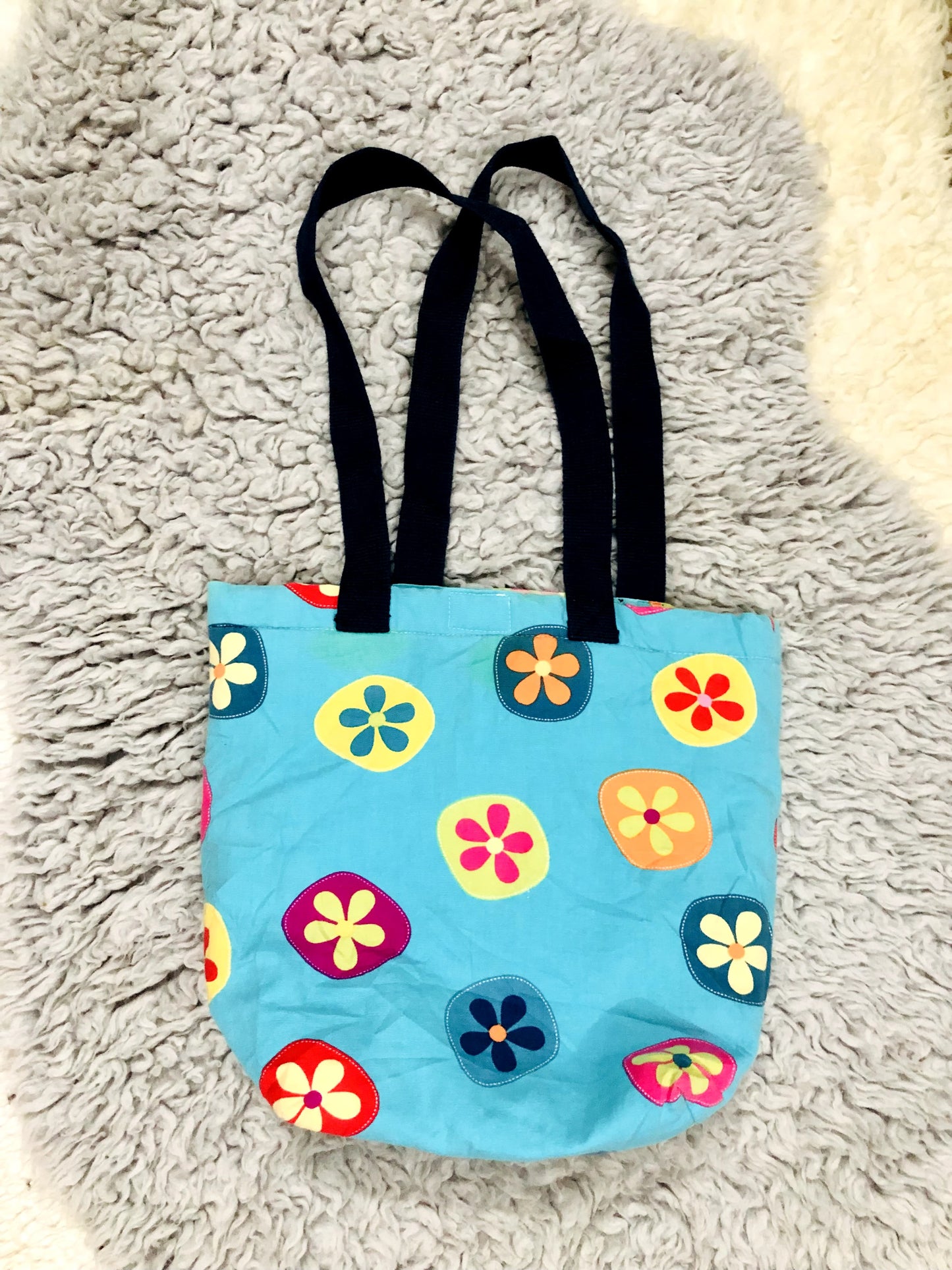 HAND BAG