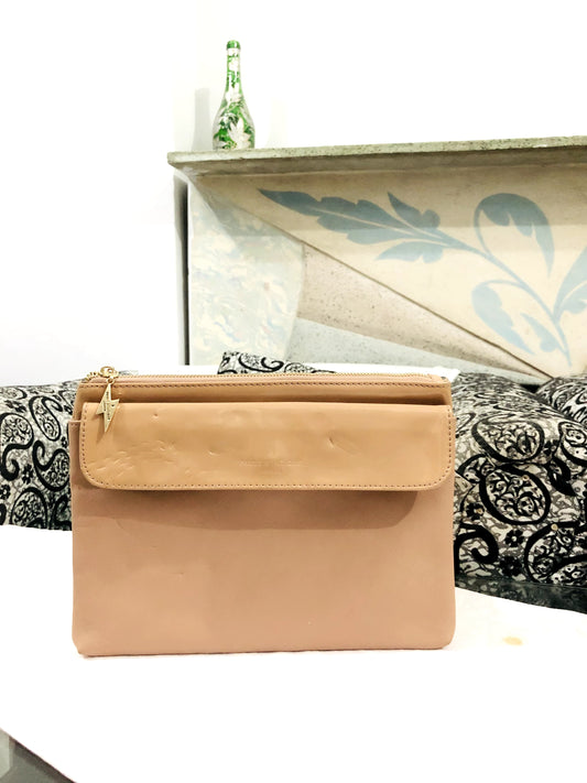 POUCH
