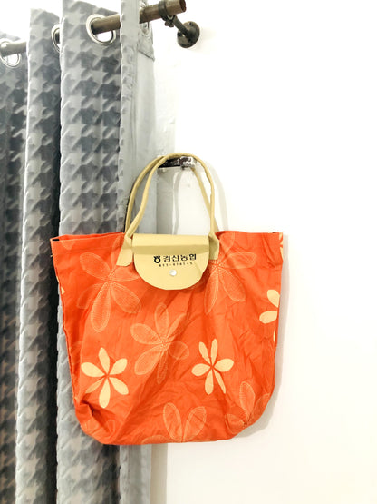 BUTTON TOTE