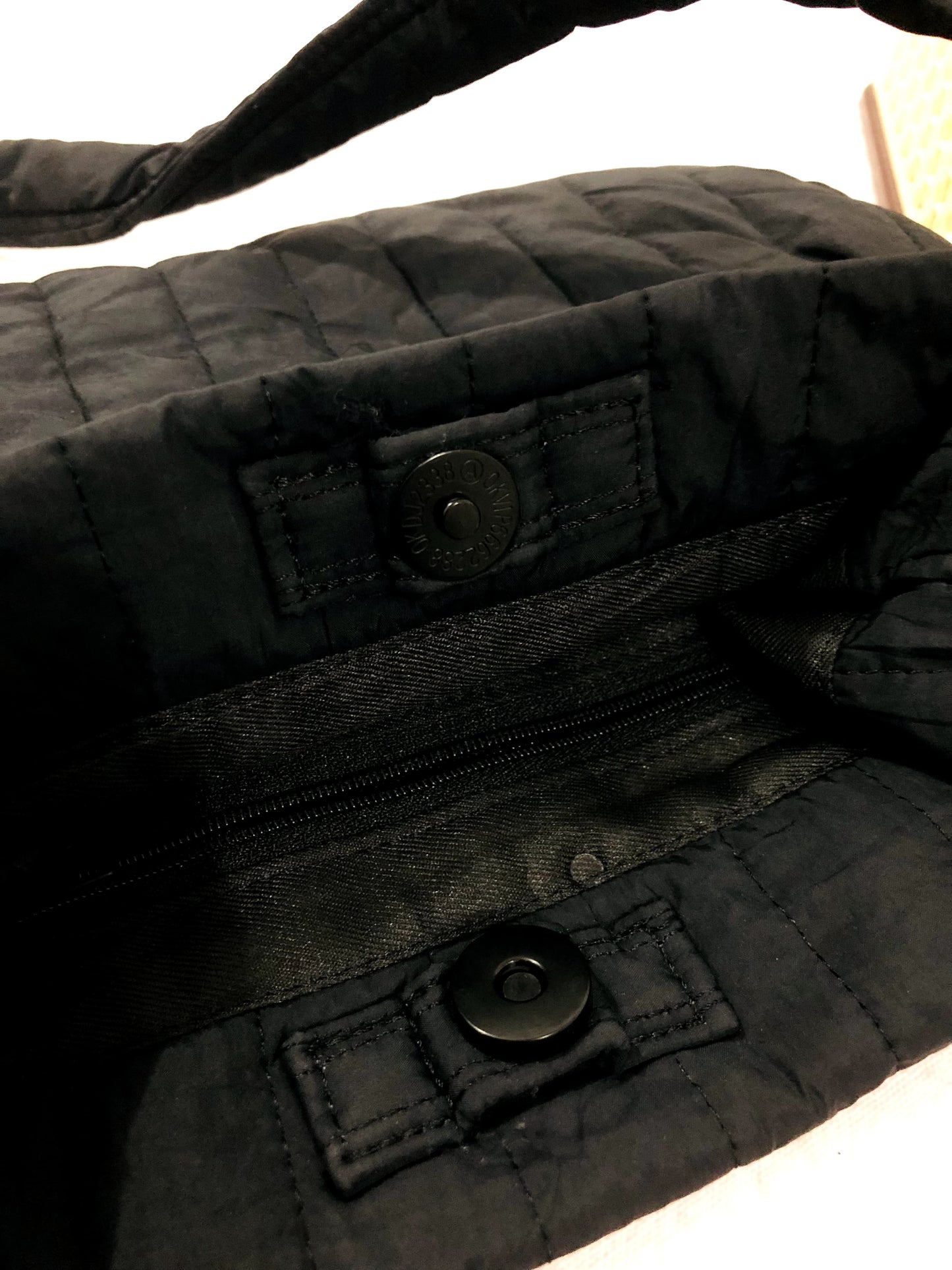 BUTTON TOTE
