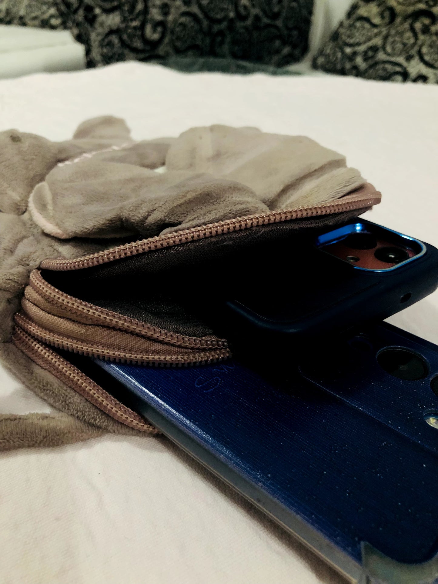 HANGING BAG