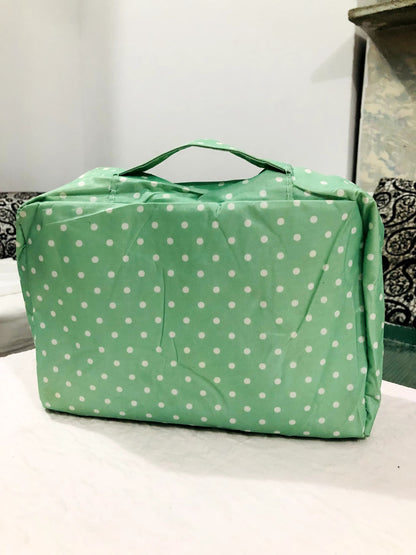 MAKEUP BAG