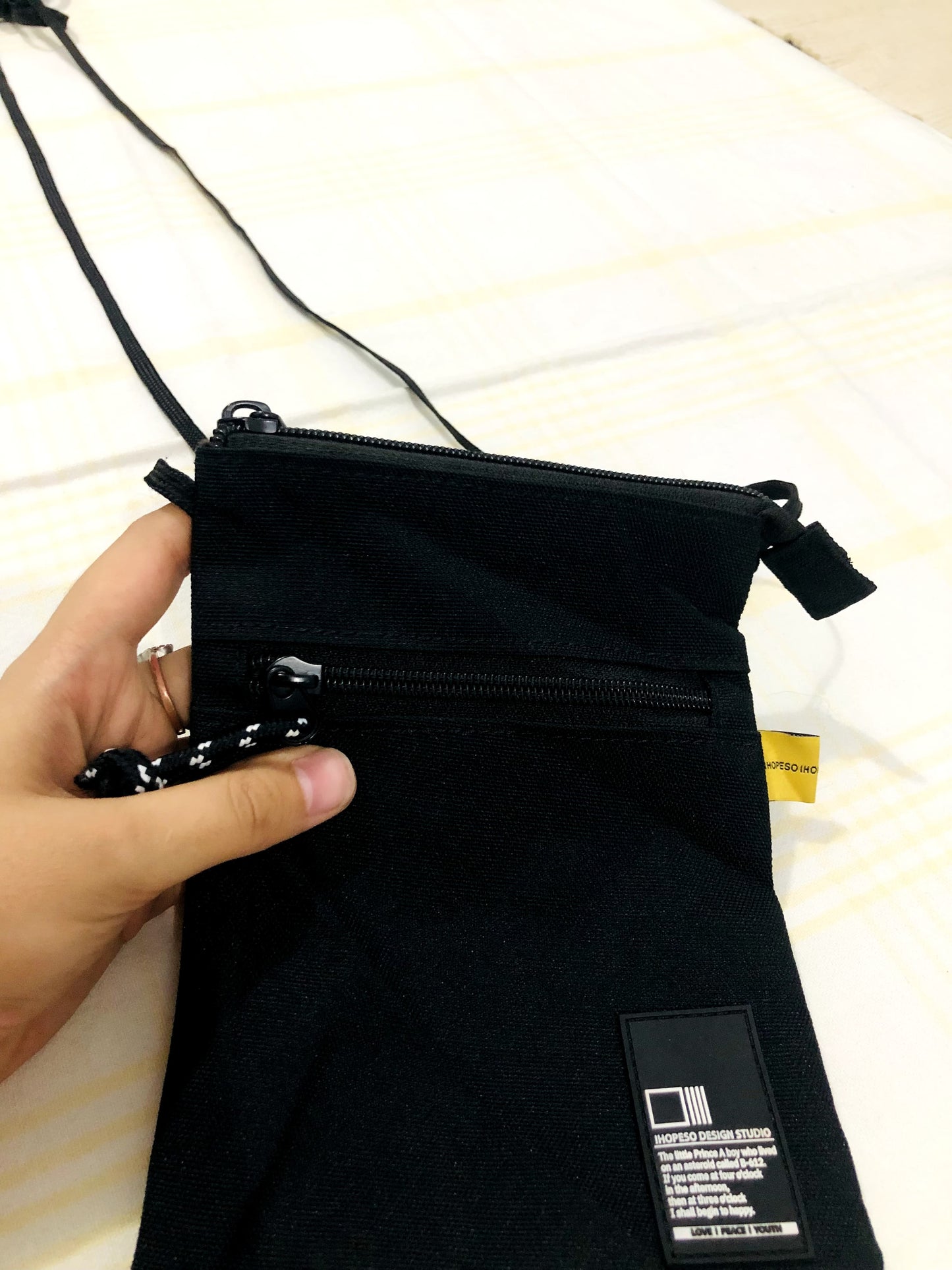 PHONE POUCH