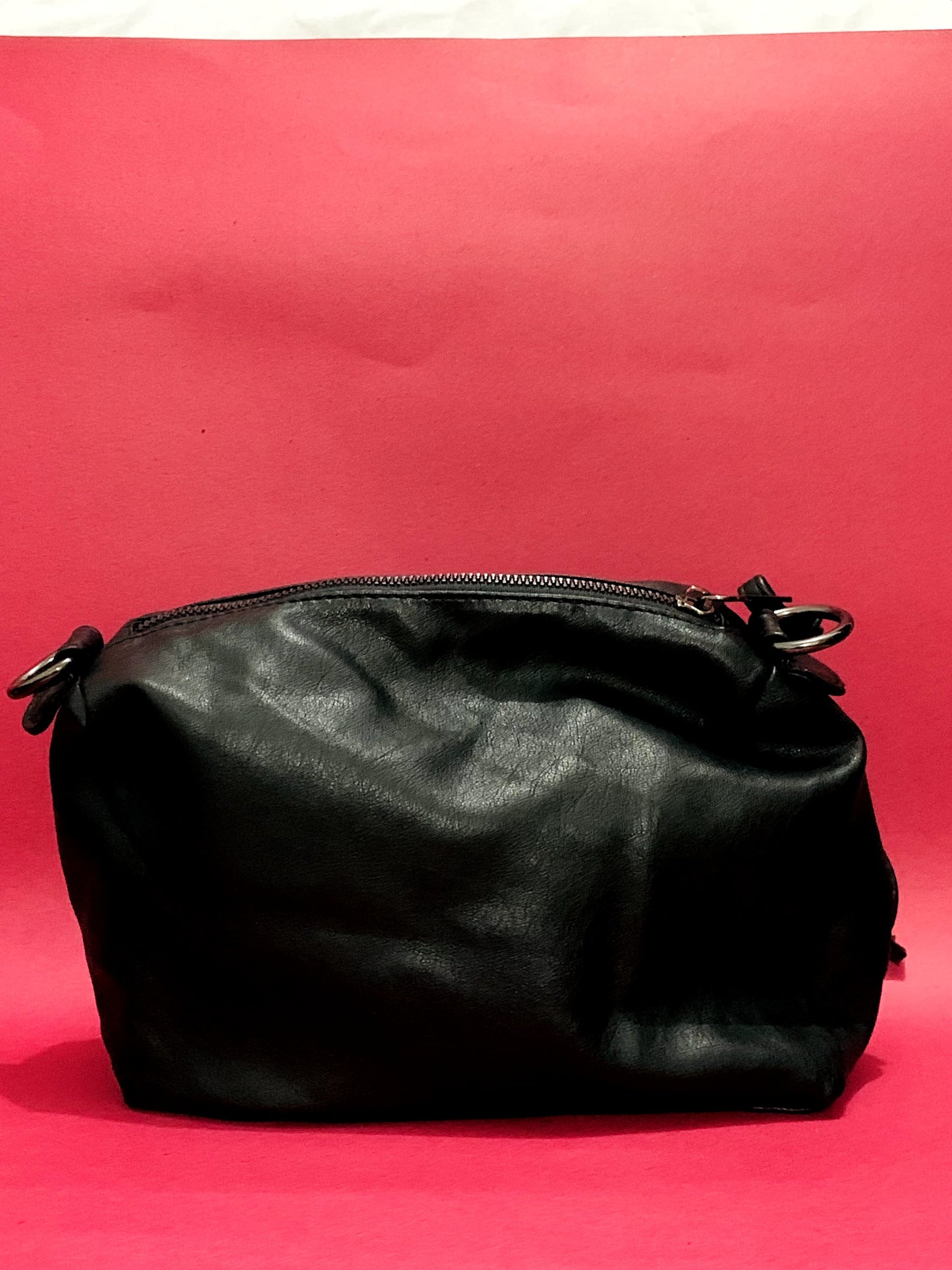 POUCH