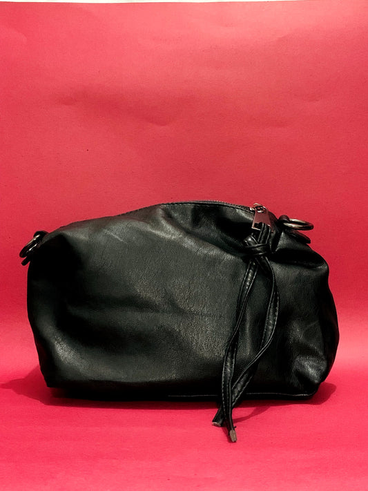 POUCH