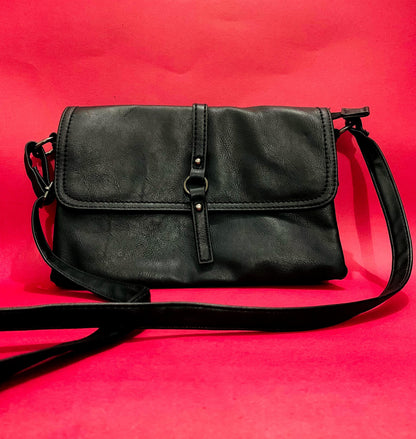 CROSS BODY