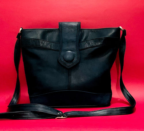 CROSS BODY