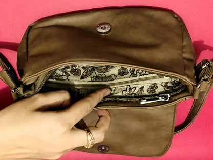 CROSS BODY BAG