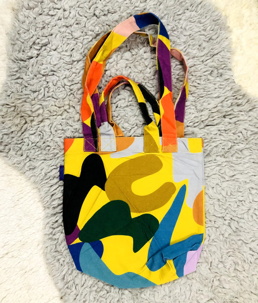 SHOULDER BAG